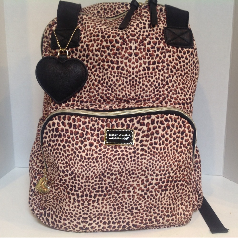 BETSEY JOHNSON Lightweight Leopard Print Vegan